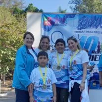 Carrera Corriendo por un Dulce Amigo